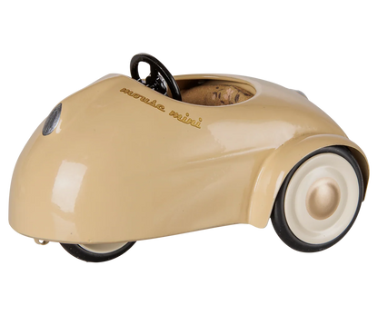 Voiture souris - sable